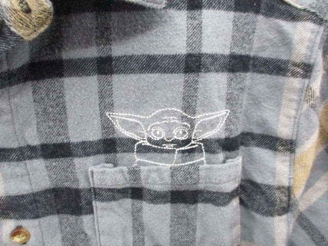 Camisa Cakeworthy Star Wars Mandalorian This is the Way Franela Grogu Para Hombres Mediana Foto 4 de 4