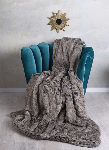 Cuddle Blanket Chinchilla Fur Blanket Faux Fur Throw Sofa Blanket Bedspread - Picture 5 of 7