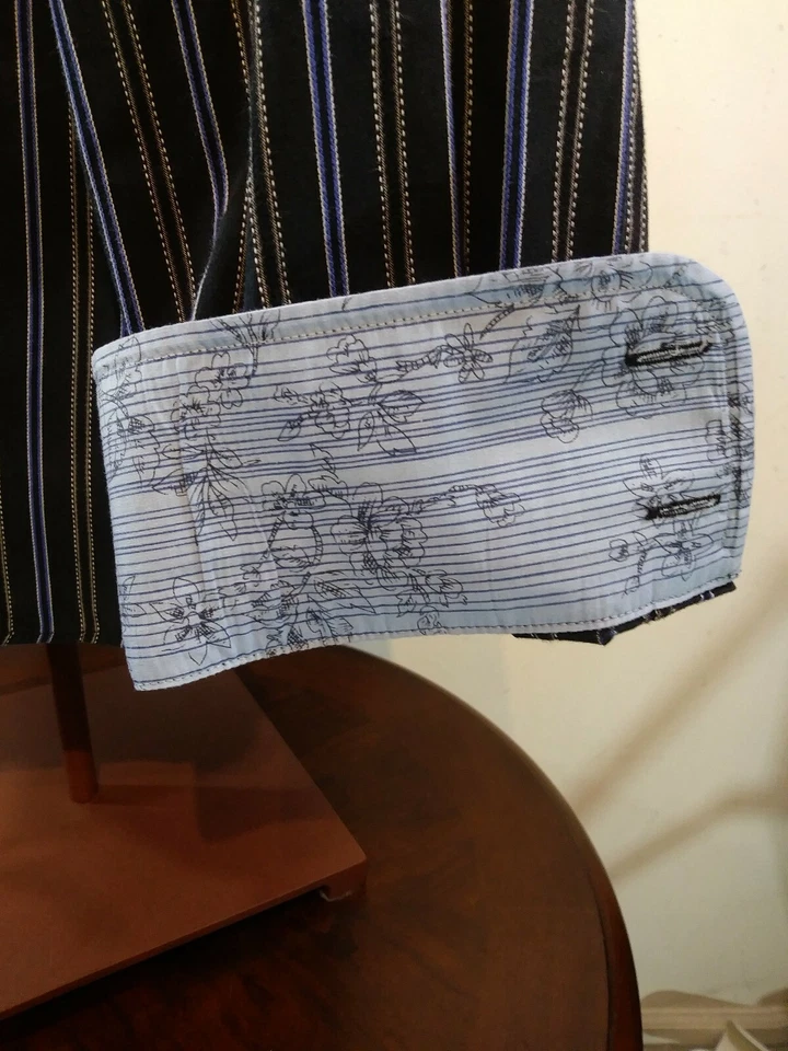 7 Diamonds Mens Medium Button Down Shirt Black Stripped Cotton LS - Image 4 of 4