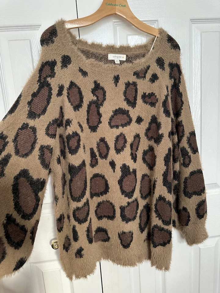Umgee USA Leopard Sweater Size 2xl