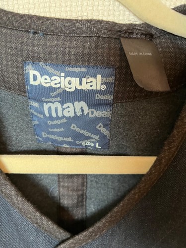 Chaleco vaquero Desigual azul oscuro 6 botones, ribete gris, 3 bolsillos, L - Imagen 3 de 7