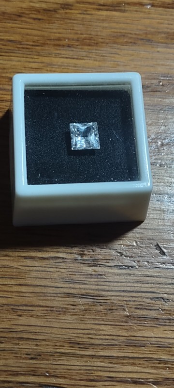 NEW 3.10CT   White YAG  Gemstone 8x8mm