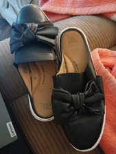 Women's Slip-On Shoes