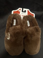 NEW-True Religion Women  s Size 8-9Faux Fur Slippers W Rhinestone Accents