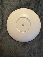 Ubiquiti Networks UAP-AC-PRO Wireless Access Point