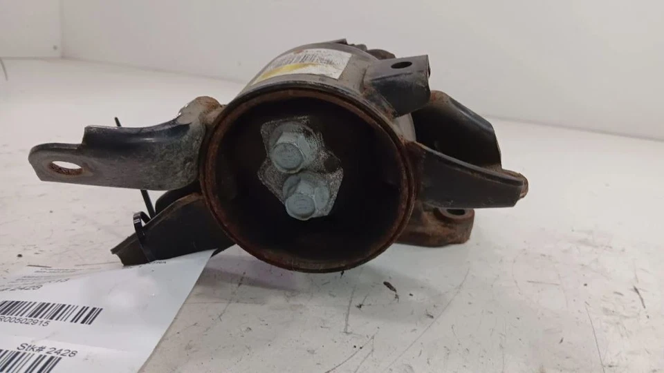 Hyundai Elantra Engine Motor Mount Left Driver 2011 2012 2013 2014 2015 2016 - Image 3 of 4