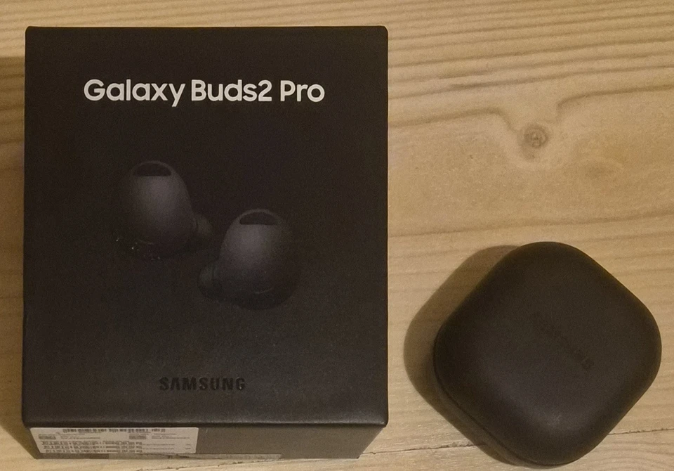 Samsung Galaxy Buds2 Pro, foto 1 di 3