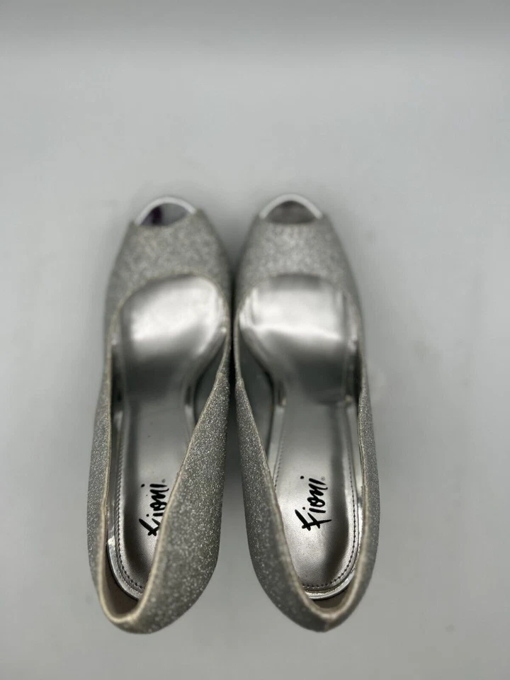 Zapatos de boda Fioni Night Pump Tacón Para Mujer Talla 9 Plateados Brillo Peep-Toe Sin cordones Foto 4 de 4