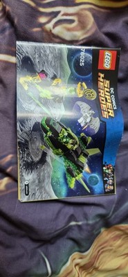 LEGO DC Comics Super Heroes Sets 76025 ''Green Lantern vs. Sinestro''.