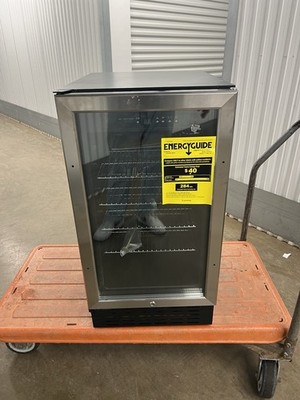 Summit 18  Built In Beverage Center, 2.7 CF Capacity, Stainless Steel & Glass