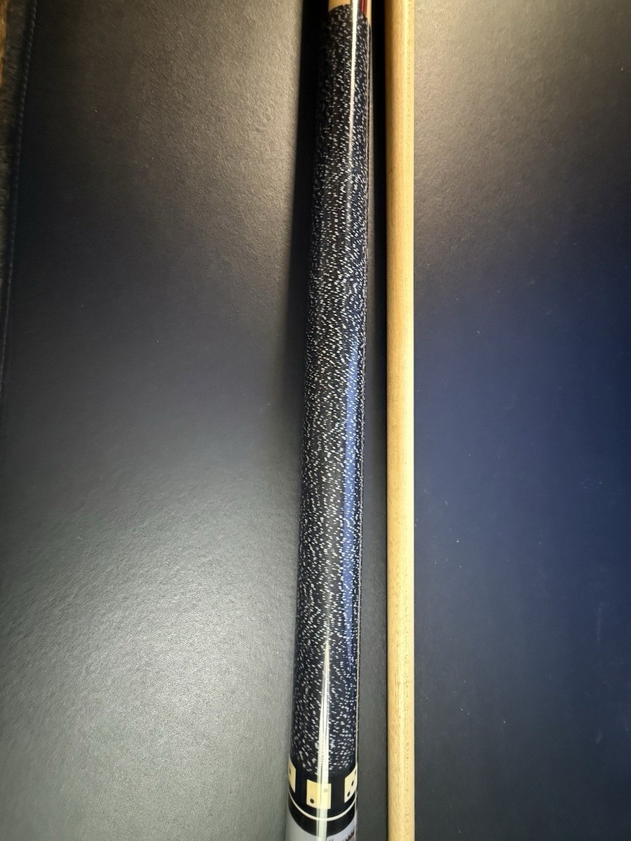 MEUCCI ORIGINAL 84-9E EBONY RED HEARTS GAMBLER CUE PERFECT