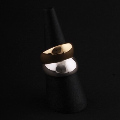 Georg Jensen Sterling / Gold Curve Ring # 501. 18 Kt. YG. Regitze Overgaard.