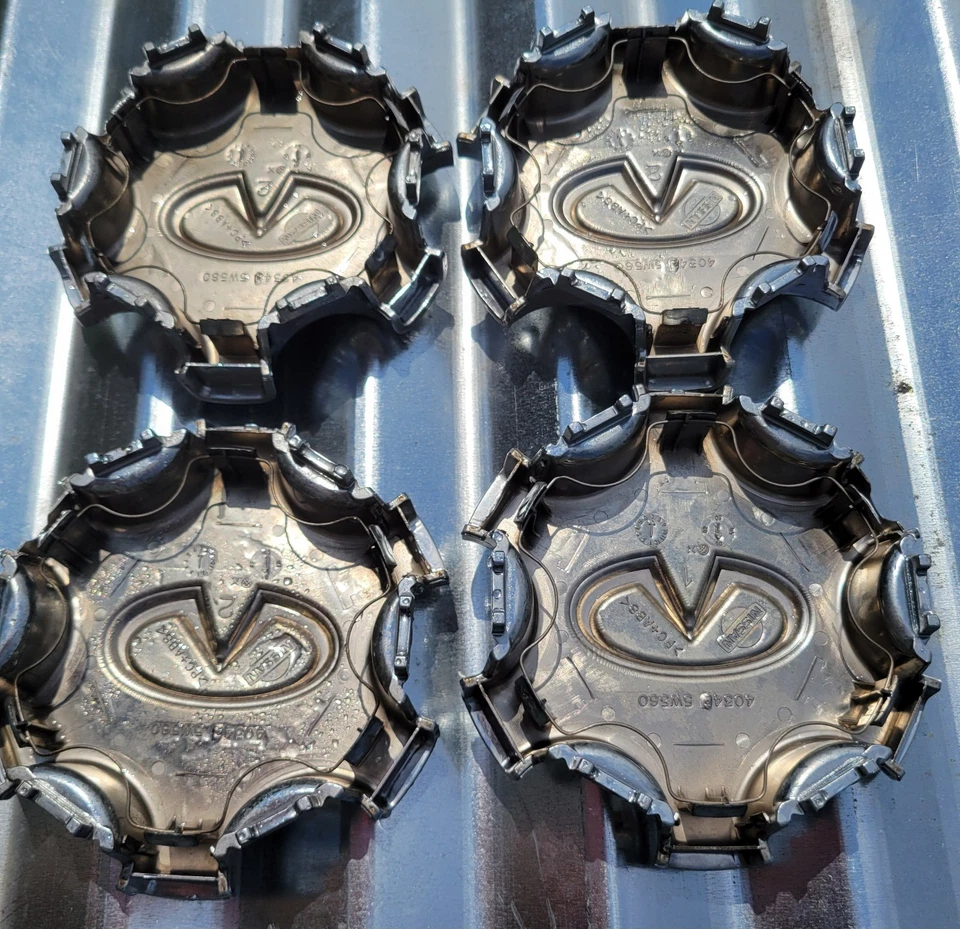 罕见 4 件套金徽章原始设备制造商 2001 2002 2003 英菲尼迪 QX4 车轮中心盖轮毂 — 第 3/4 张图片