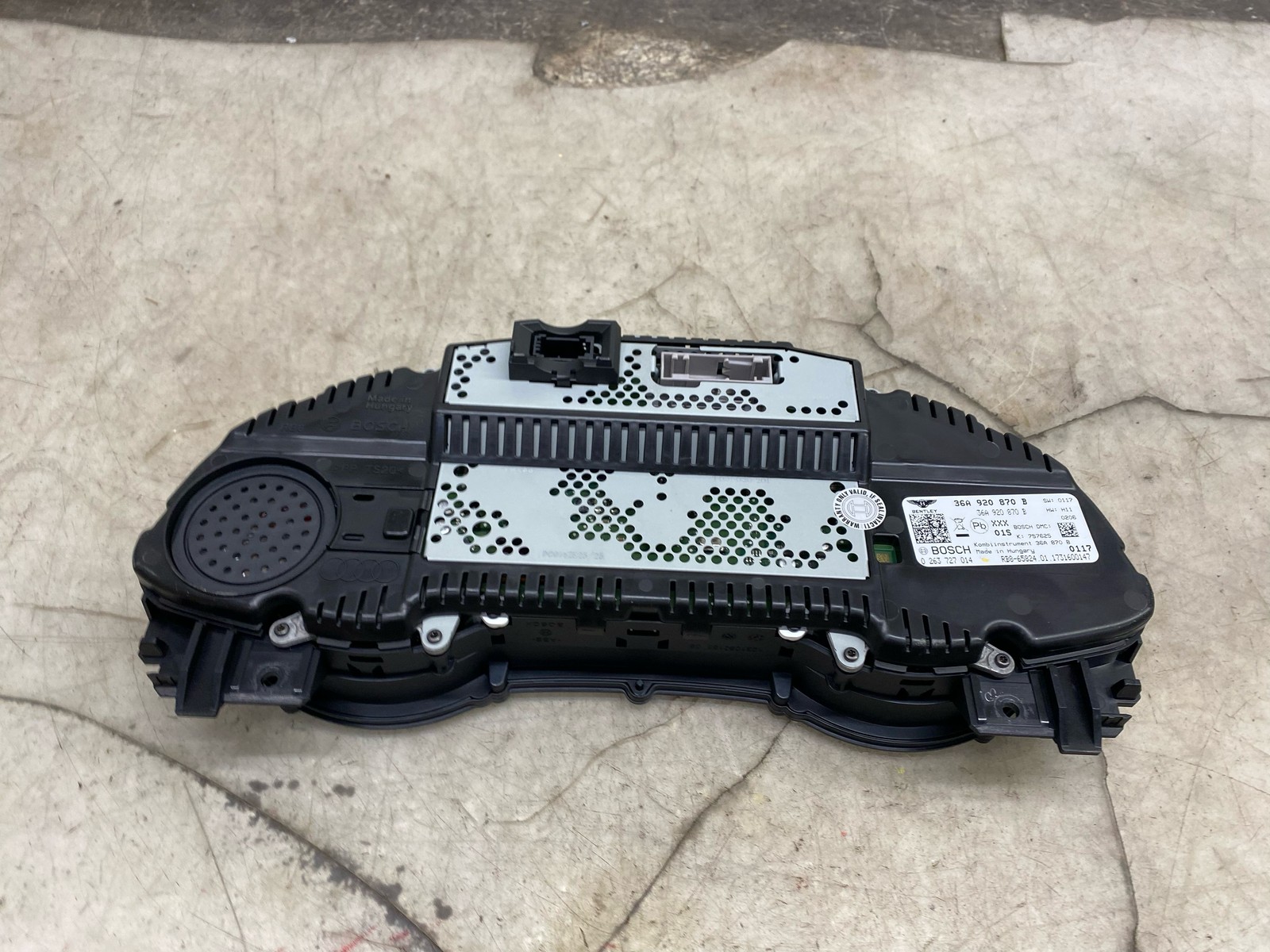 2015-2020 BENTLEY BENTAYGA OEM MPH INSTRUMENT GAUGE CLUSTER *109K* 36A920870B