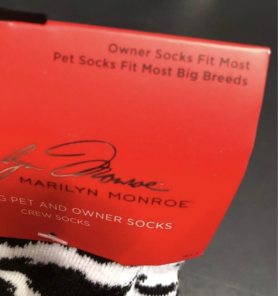 Meias femininas Marilyn Monroe combinando proprietário de animais de estimação OS & LG cachorro ZEBRA beijo frete grátis - Imagem 4 de 4