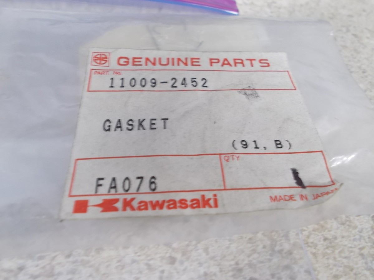 NOS OEM Kawasaki Carburetor Gasket – Fits GA550, GD700, GD550 – 11009-2452