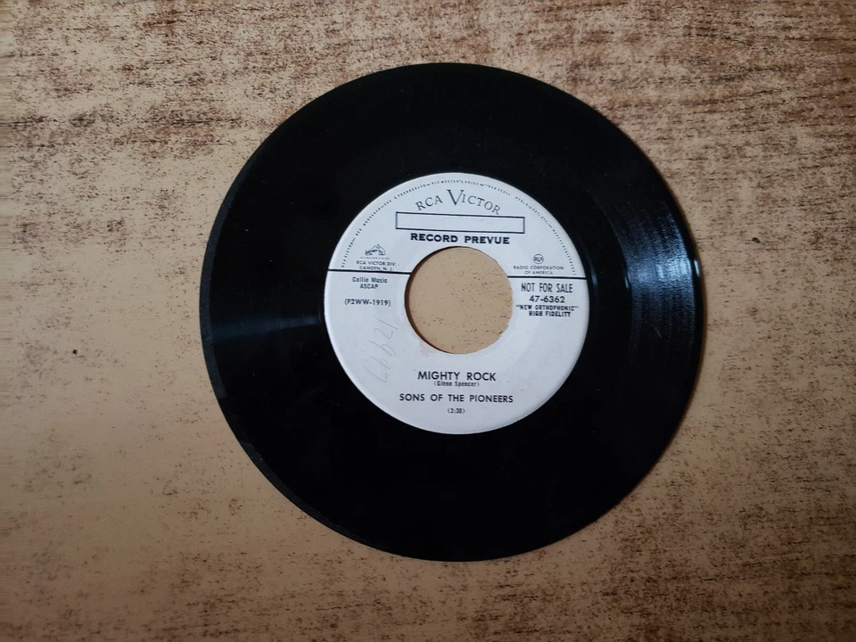 1950s MINT-EXC Sons Of The Pioneers* – My Secret Wish / Mighty Rock 6362 45 Foto 2 de 2