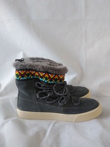toms sneaker boots