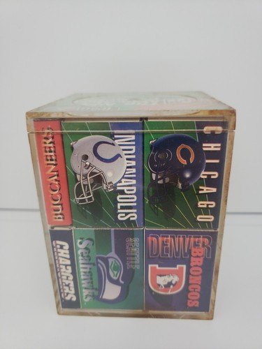 The NFL Matchbox Collection Matches in Acrylic Box Cube 1990’s - Picture 3 of 5