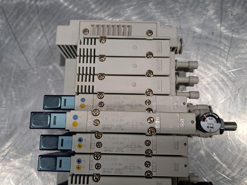 SMC EX260-SEN1 ETHERNET CONTROL & (9) SMC SY5300-5UI VALVES EXC COND!! - Picture 7 of 8