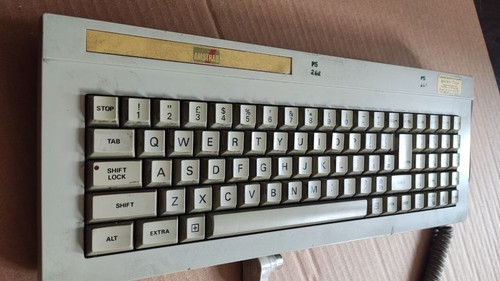 AMSTRAD PCW KEYBOARD - Picture 2 of 4