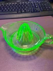 Vtg Uranium Federal Glass Juicer Green Vaseline Citrus Reamer Handled Depression