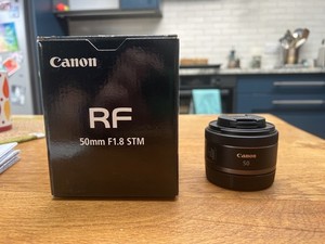 Canon RF 50mm f/1.8 STM Standard Lens - Canon RF