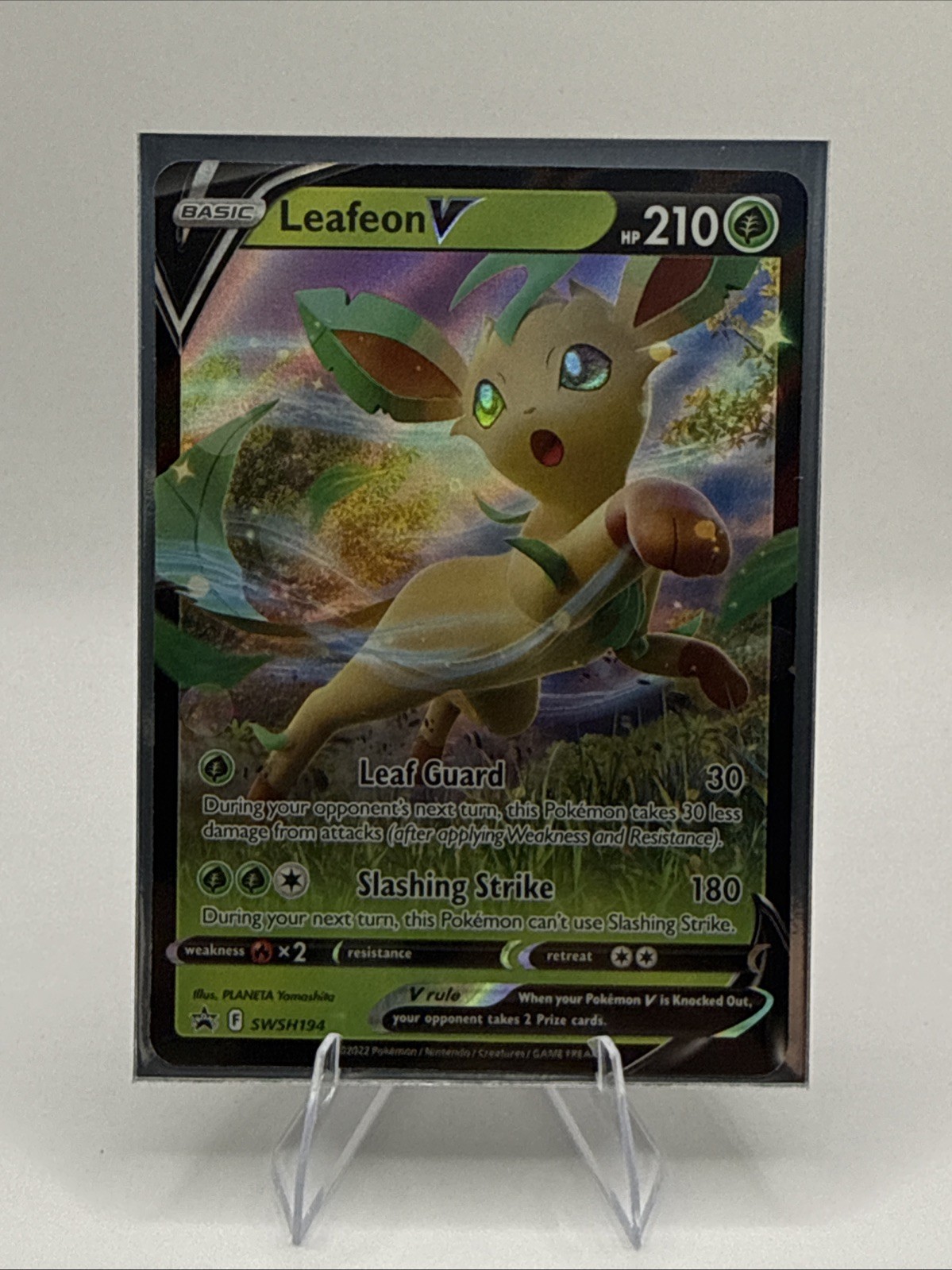 Pokémon TCG Leafeon v Black Star Promos Holo Card SWSH194