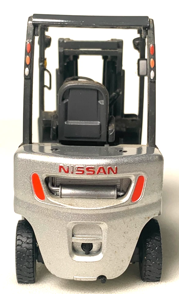 Carretilla elevadora Kyosho Nissan Z5 escala 1:43 INV# 4814 Foto 3 de 4