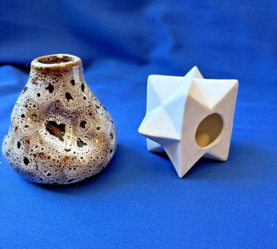 Air Plants 2 Ceramic Containers- Brown & White Vase and White Star