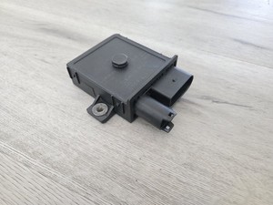 2004 2005 CHEVY GMC DURAMAX 6.6L LLY GLOW PLUG CONTROL MODULE 8 97379 6350