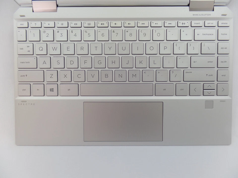 HP Spectre x360 13-aw0013dx 13.3" FHD Touch i7-1065G7 8GB 512GB SSD W11H - Image 3 of 4