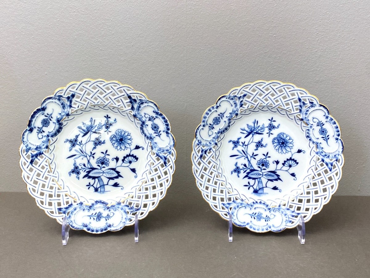 Meissen Blue Onion Reticulated plates w/gold trim, cross swords