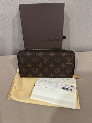 LOUIS VUITTON MONOGRAM ZIPPY WALLET