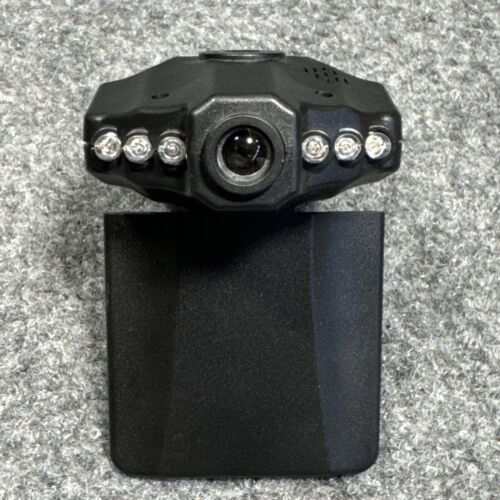 New HD Portable DVR with 2.5" TFT LCD Screen Supports SD/MMC Card up to 32GB - Picture 3 of 4