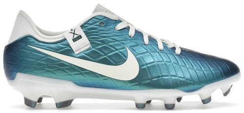 Nike Jr. Tiempo Legend 10 Club Little/Big Kids' Multi-Ground Low