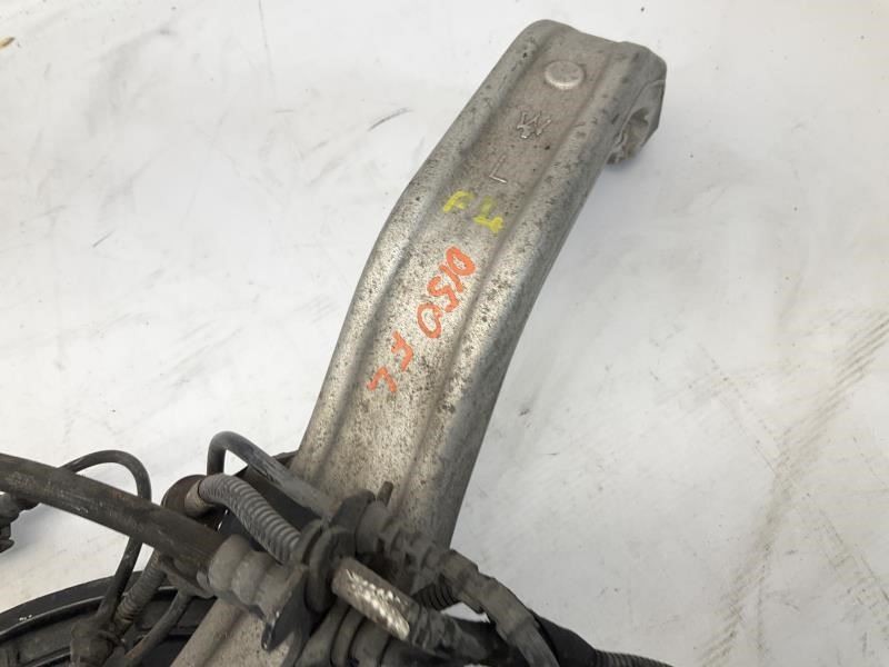 14-16 Maserati Ghibli SQ4 AWD AT Front Left Driver Spindle Knuckle w/ Hub Q