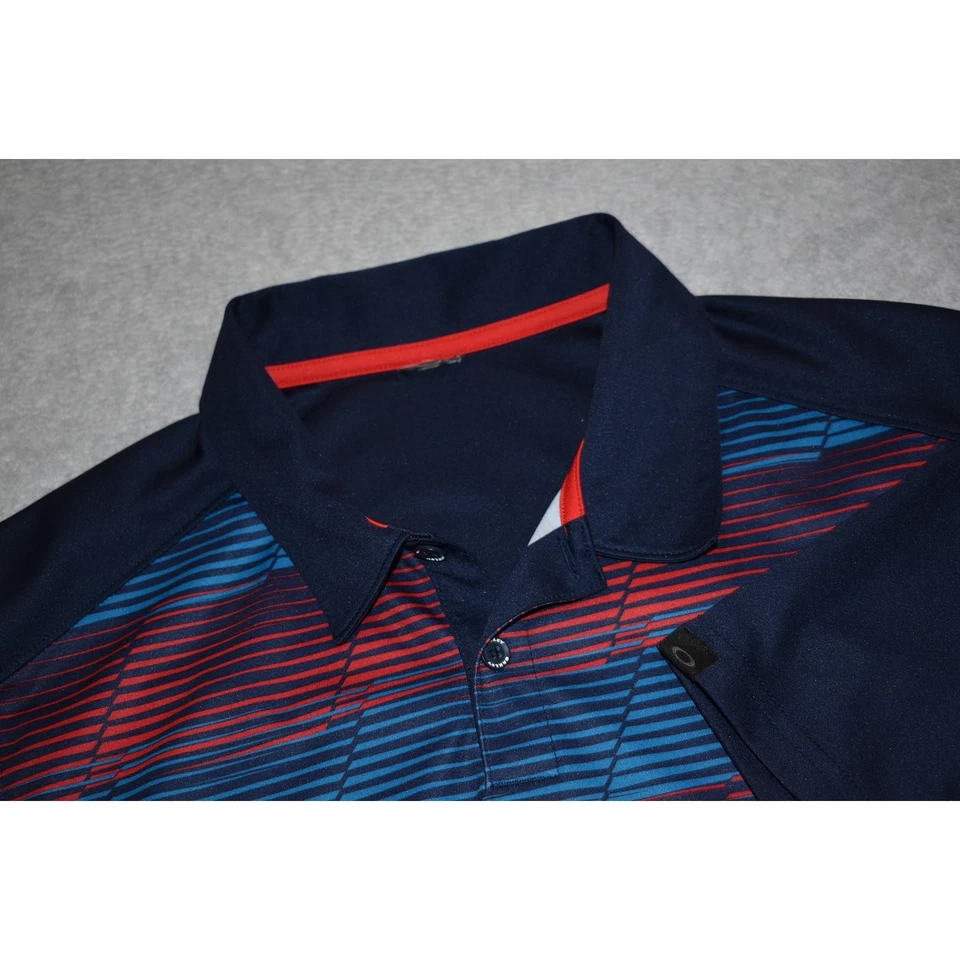 Polo de golf Oakley para hombre talla mediana rojo azul rendimiento poliéster  Foto 4 de 4