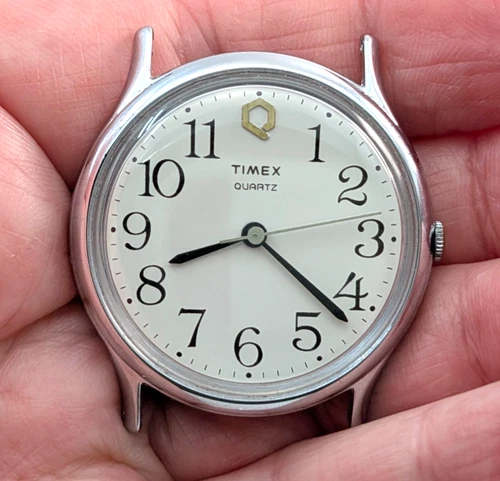 1980s TIMEX Q Easy to Read Vintage Men's 33mm Quartz Watch Movement PARTS REPAIR