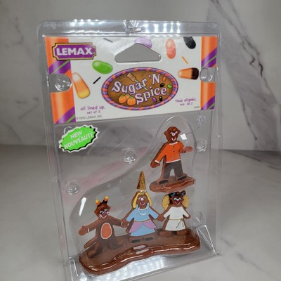 Lemax Sugar 'N Spice Gingerbread Halloween Village Accessory All Lined Up #52083