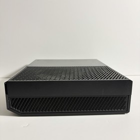 Microsoft Xbox One 500GB Console - Black (1540) Bundle - Console Only Power Cord