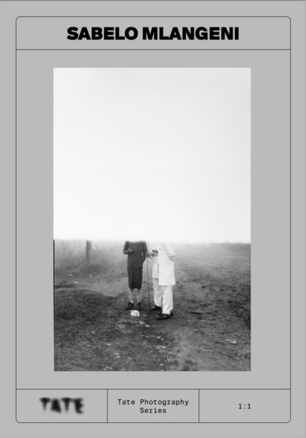Tate Photography: Sabelo Mlangeni by Sarah Allen PAPERBACK - Image 3