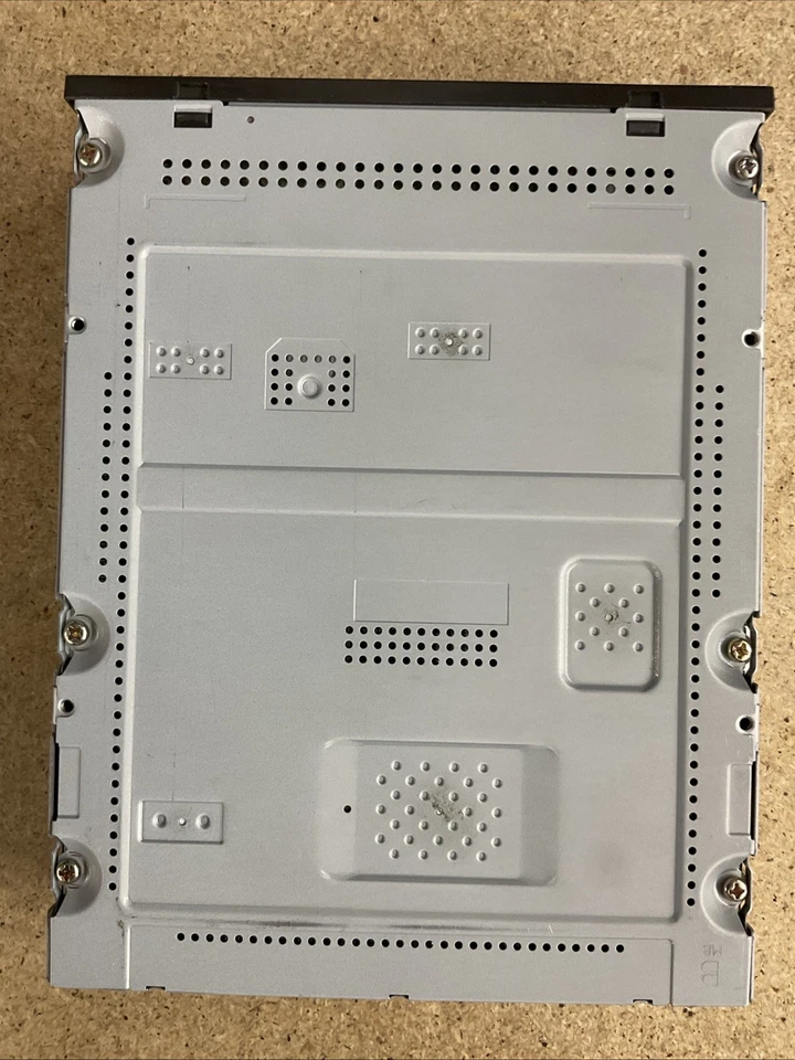 NEC ND-2510A 8X IDE Dual Layer DVD'R±RW 5.25" Internal Drive - ND2510A Untested - Image 4 of 4