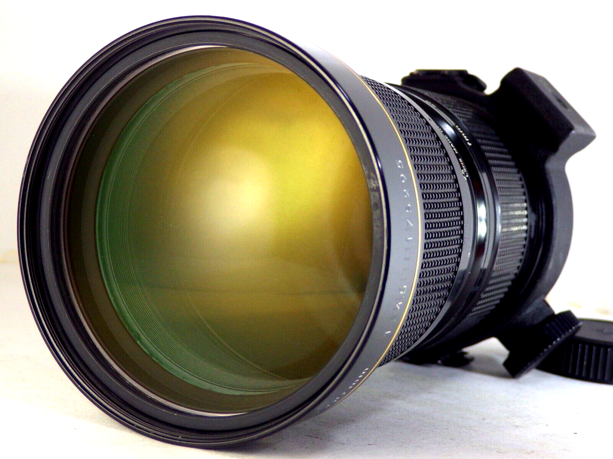 Nikon Ai Zoom Nikkor 50-300mm f4.5 ED MF Lens Telephoto SLR Nikon Ai Zoom Nikkor 50-300mm f4.5 ED MF Lens Telephoto SLR