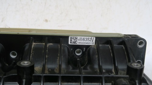 Conjunto de colector de admisión Cadillac CT5 2020-2024 OEM 2,0 L 55506352 - Imagen 9 de 10