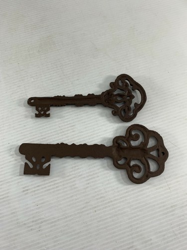 Menge 2 Gusseisen Skelett Schlüssel Wandbehang rustikale Kunst Metall verrostet 9" & 7,75" - Bild 2 von 5