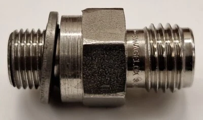 Swagelok SS-400-1-2RS Geradeverschraubung 1/8" auf 1/4" Klemmringverschraubung