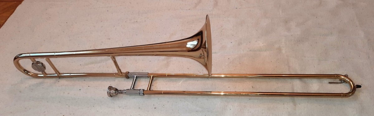 BUNDY(Selmer) テナートロンボーン(細管)　※V.Bach設計 BUNDY(Selmer) テナートロンボーン(細管) ※V.Bach設計の通販 by