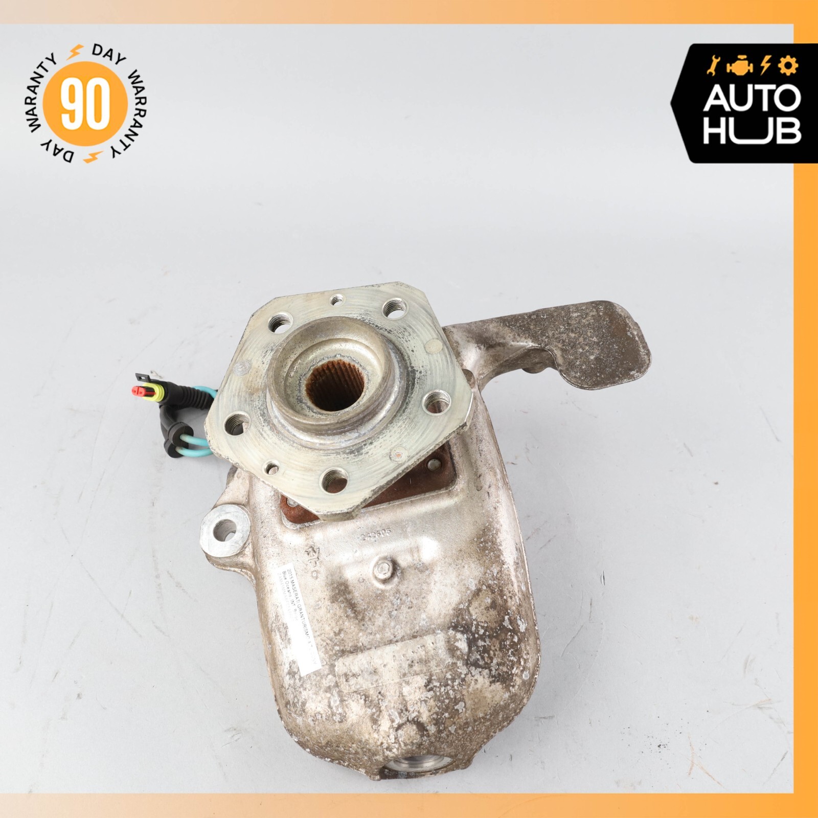 11-19 Maserati GranTurismo S M145 Front Right Side Spindle Knuckle Hub OEM 17k