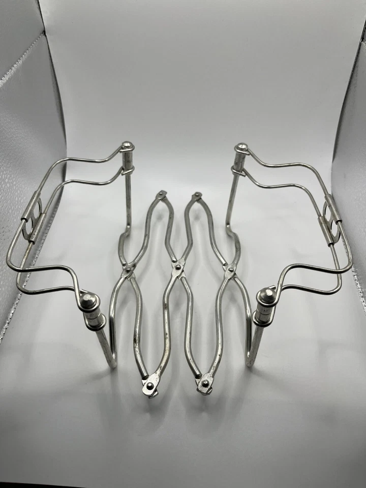 VINTAGE Chrome Silver Expandable Metal Trivet Casserole/Dish Holder ITALY SEE - Image 2 of 4